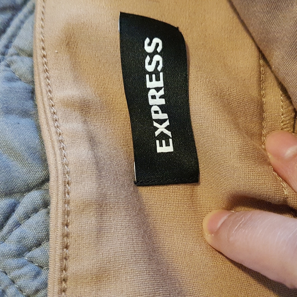Pants - Picture 2 of 4